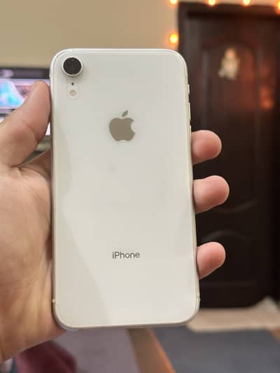iPhone XR