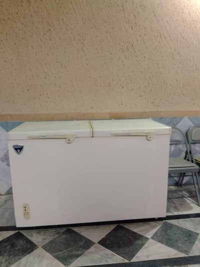 Waves freezer for sale