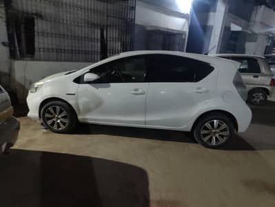 Aqua 2015 model & 2019 Registration Urgent  Sale