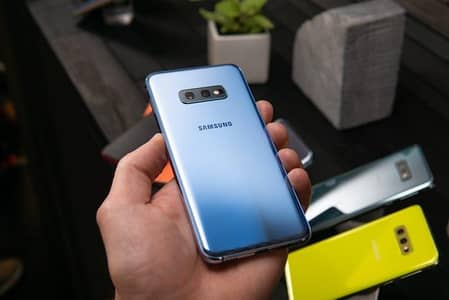 Samsung s10e Blue colour