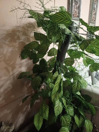 Artificial leaf plant