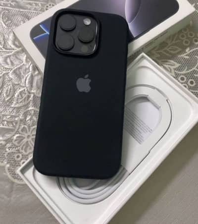 Apple iPhone 16 Pro