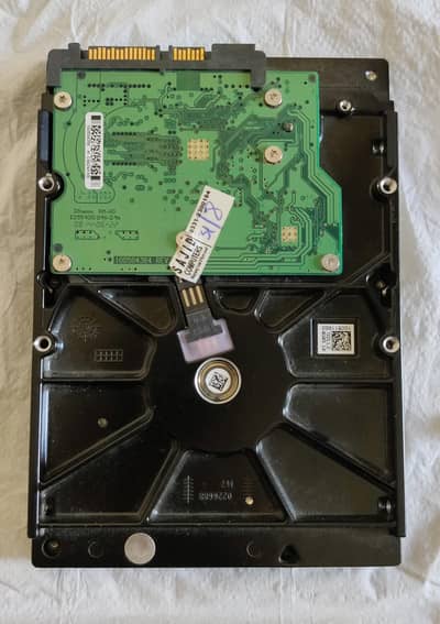 Seagate Hard Disk Drive/DDR3 RAM/Power Supply/CPU Case/DELL LCD
