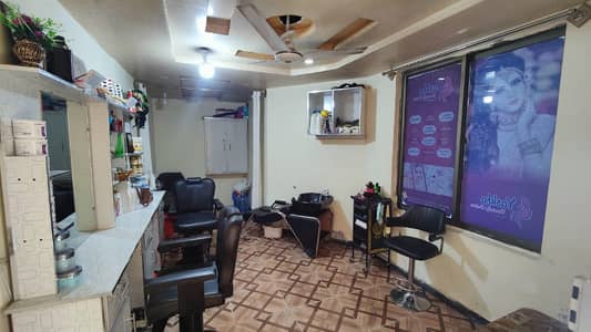Prime 200 Sq Ft Commercial Shop For Sale