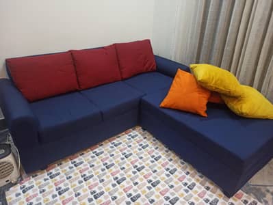 3 seater with separate day bed