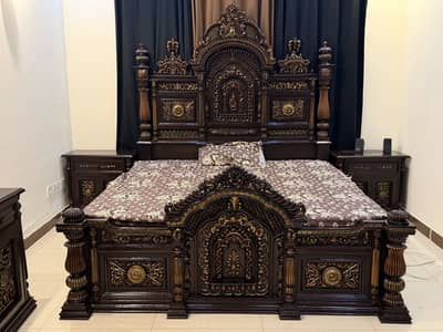 Chinioti Hand carving Furniture for sale.