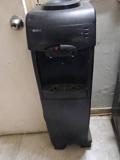 dispenser in very good condition urgent selling