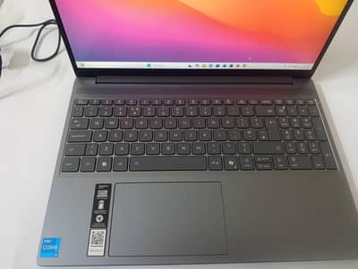 Lenovo IdeaPad Slim 3