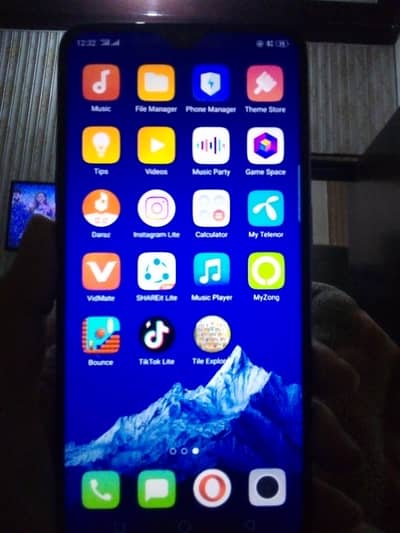 OPPO F9 pro full lush condition 512 gb rom 8 GB ram full fast mobile