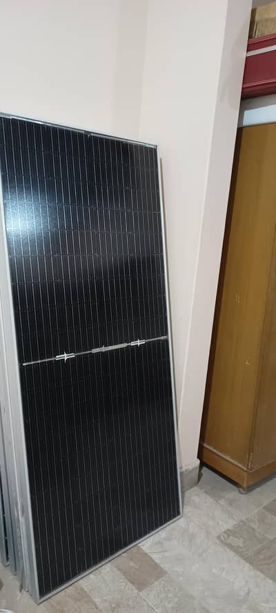280 watts solay panel for sale