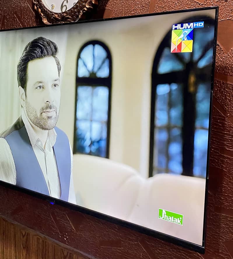 Boderless LED New Lush Condition 0