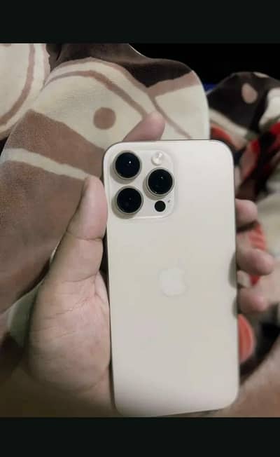 IPHONE 16 PRO MAX DESERT TITANIUM