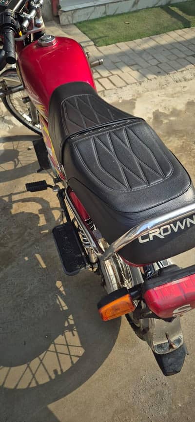 crown cd 70 20 madel number nhi laga howa baki papar hin