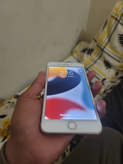 iPhone 7plus pta approved