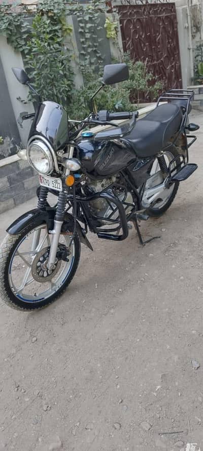 Suzuki GS SE 2022#0/3/1/7/0/0/2/4/6/2/9