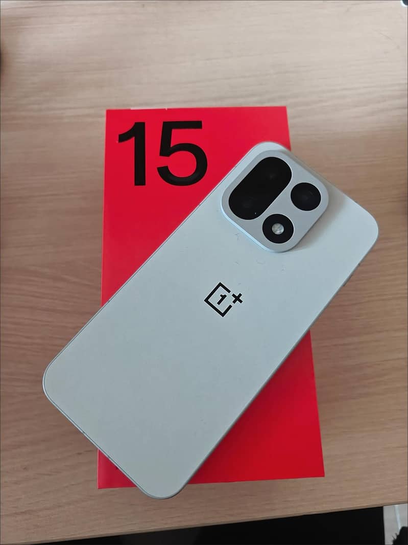 OnePlus 15 0