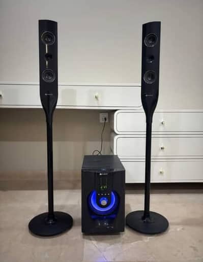 100 % NEW CONDTION AUDIONICS RB-95 HEAVY DUTY HOME THEATRE SYSTEM+NFC