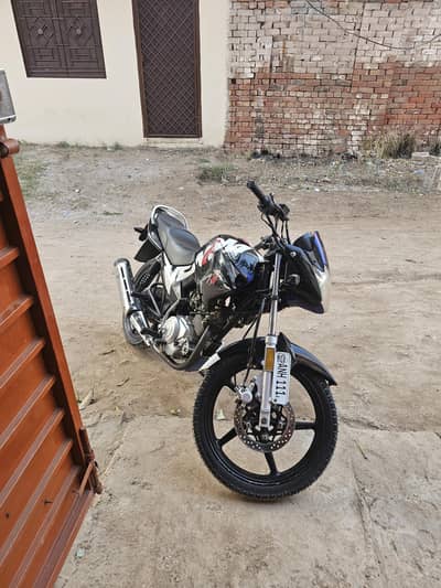 Yamaha ybr 125