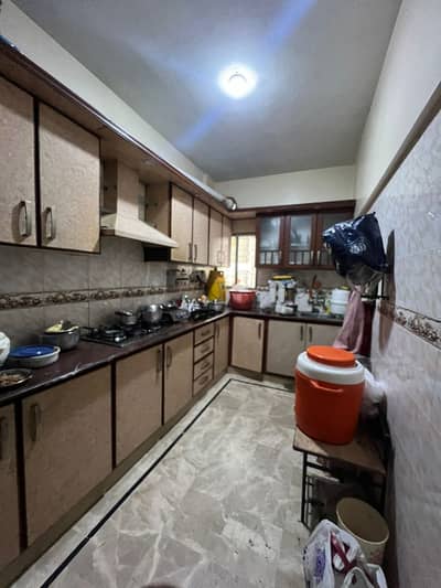 FLAT AVAILABLE FOR SALE ( BACKSIDE OF BAITULMUKKARAM MASJID )