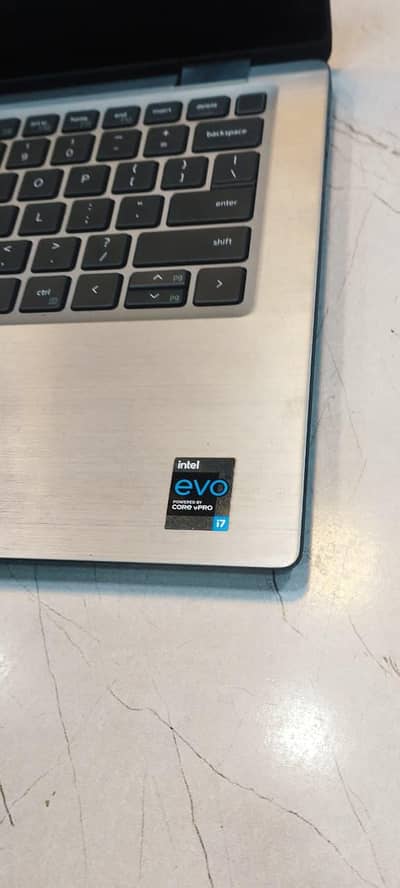 Dell latitude 7420 touch screen  i7 11th generation