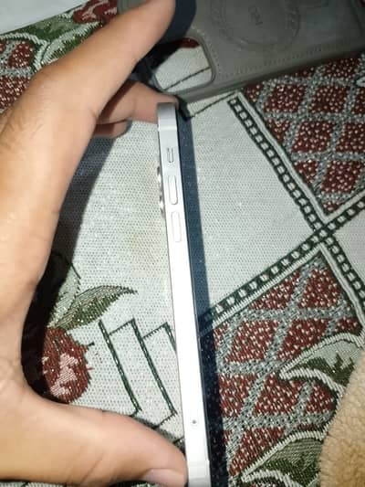 iPhone 12 non-PTA 64 GB white colour