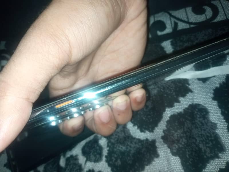 TECHNO CAMON 40 PRO 3