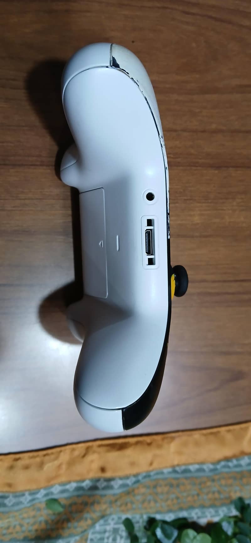 Xbox One S Controller 1