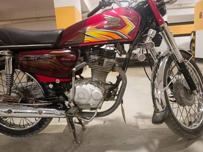 Honda 125 21 model urgent sale 0/3/1/5/2/3/9/6/6/5/8