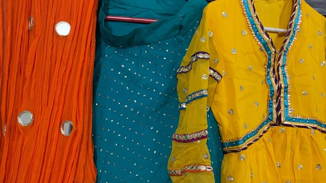 2 same wedding dresses 4
