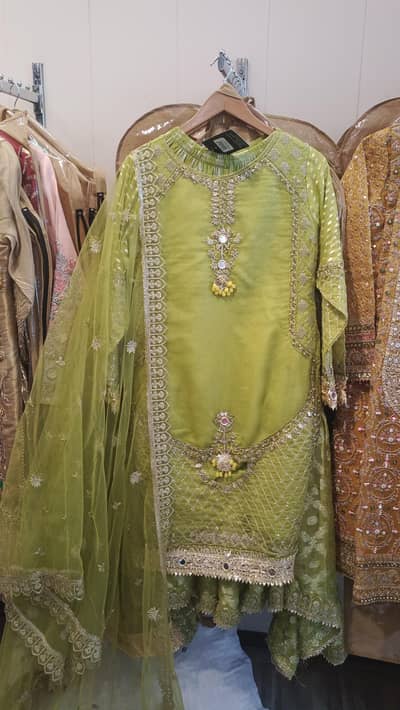 shirt with farshi garara condition 10/10