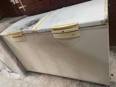 dawlance deep freezer