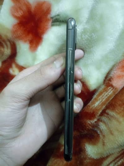 Batry change i phone xs face id off batryy health 100