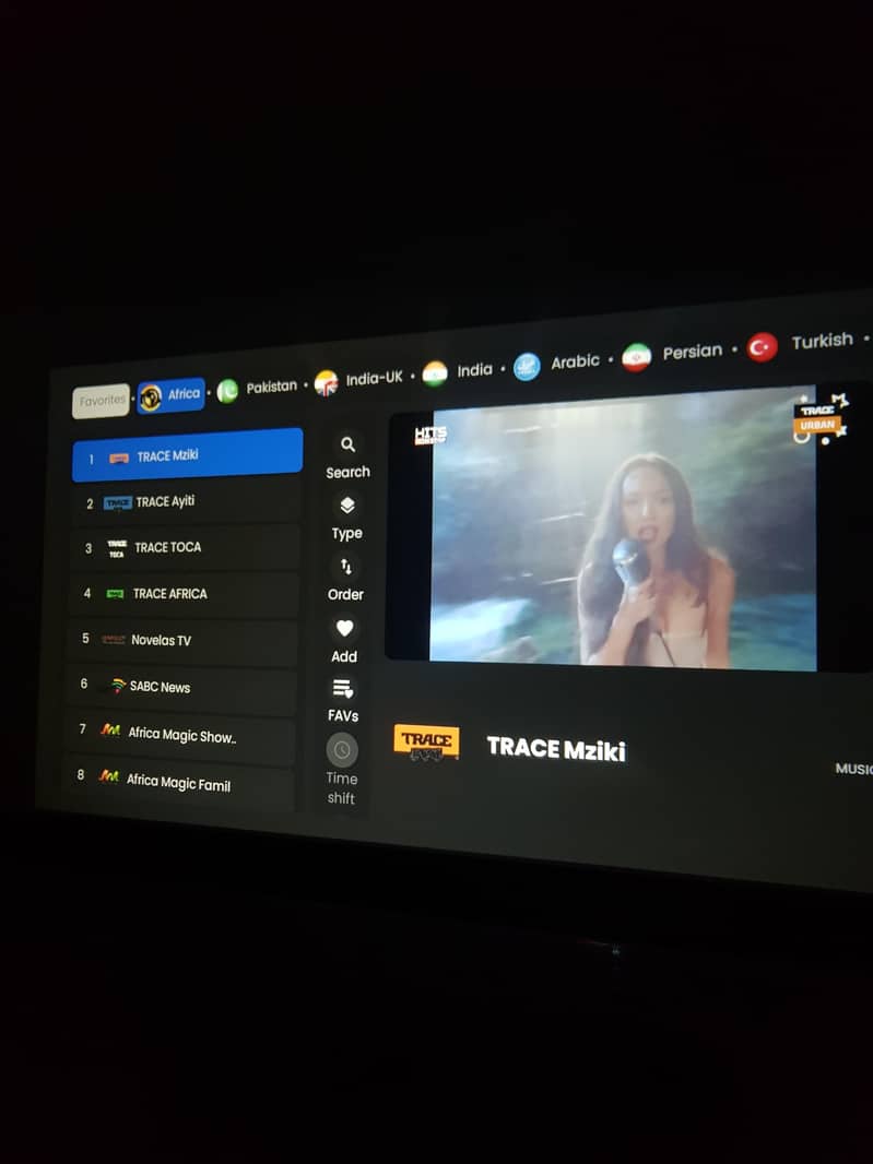 smart led projector 10