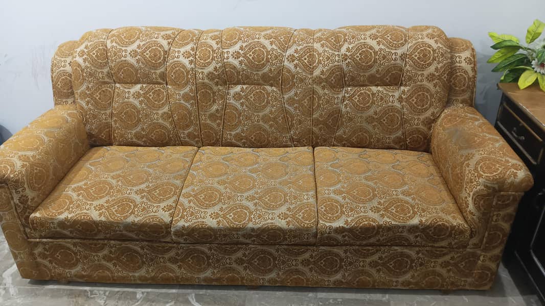 sofa 3 Seater Full Size 1