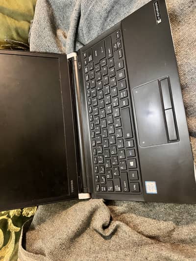 Toshiba dynabook i5 6th gen