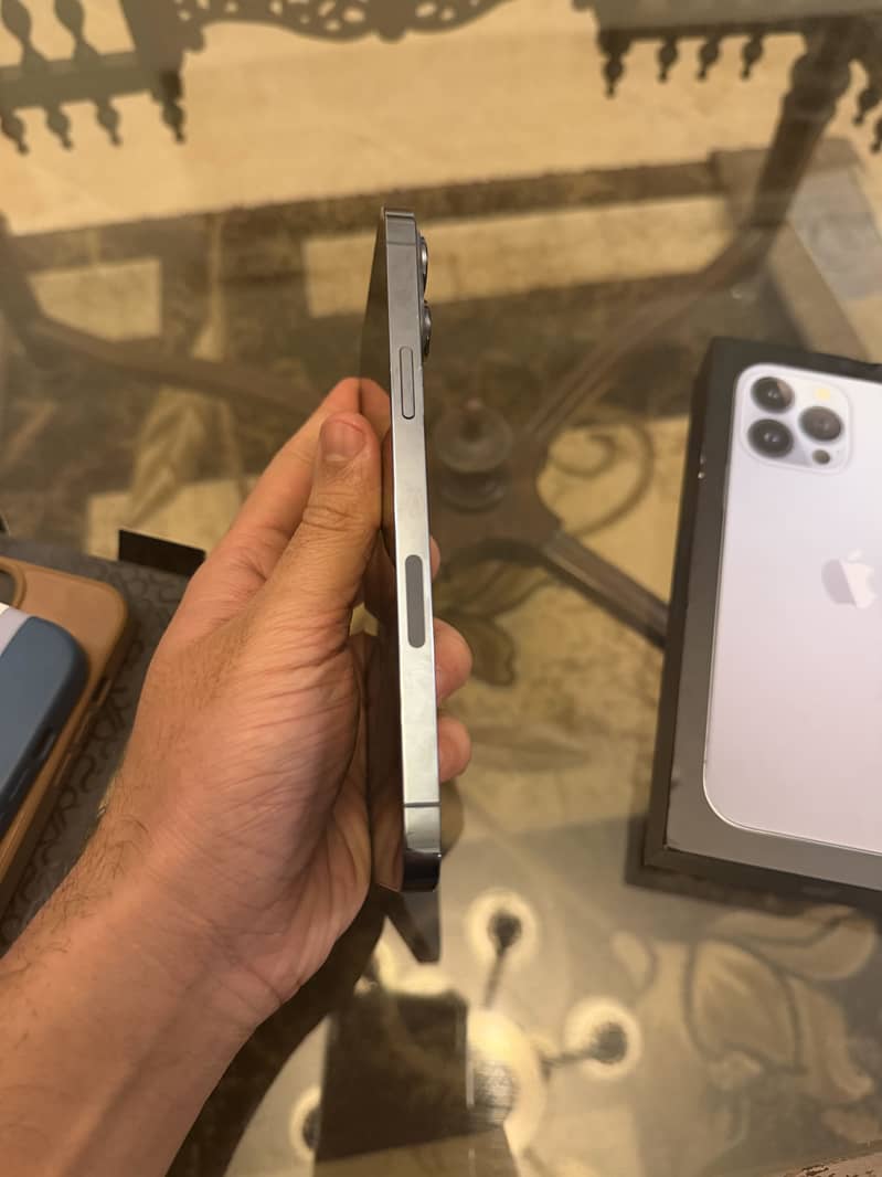 Iphone 13 pro max 1