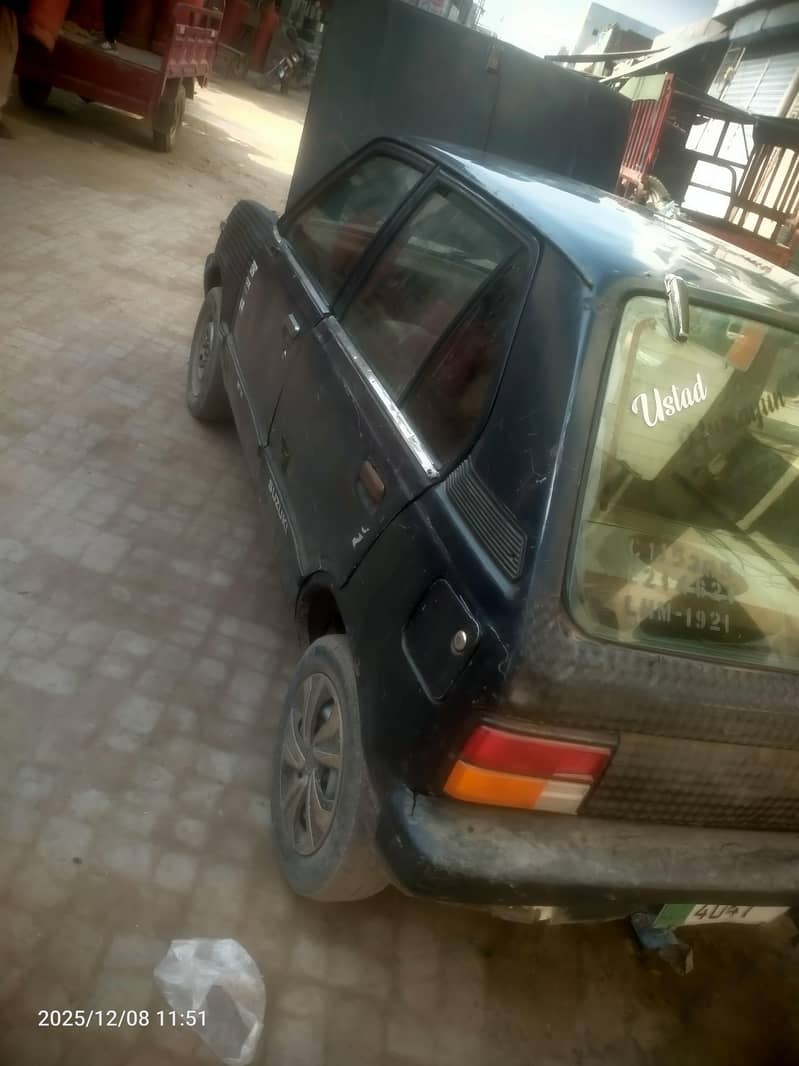 گاڑی اندر سے ٹوٹل انجن 100 پرسنٹ اوکے سپیکشن 0