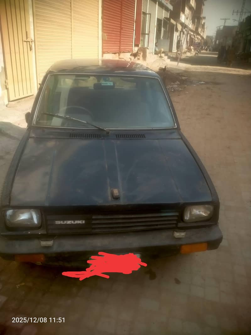 گاڑی اندر سے ٹوٹل انجن 100 پرسنٹ اوکے سپیکشن 9