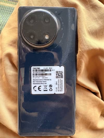 Tecno camon 30s sealed set 10/10 with box