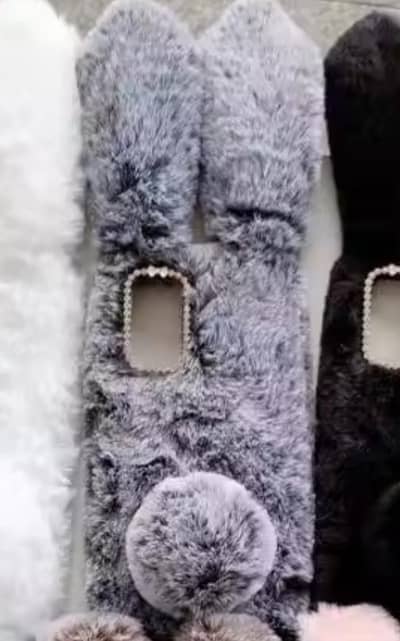 Poco X5 pro grey plushie case (almost new)