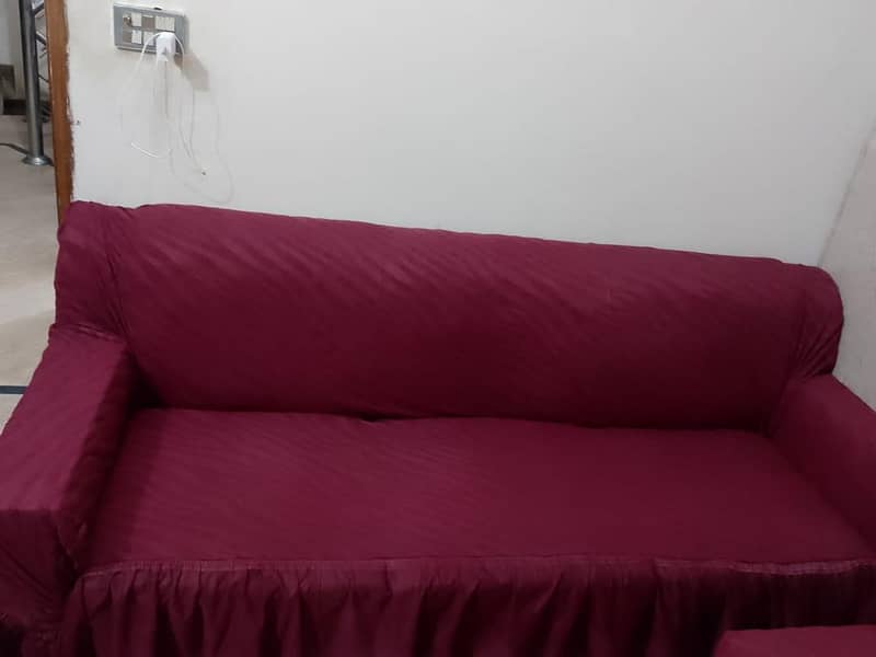 Sofa with covers 3