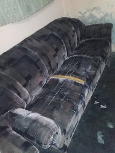 5 seater sofa for sale bohot hi km price hai