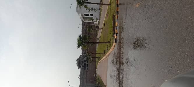 10 marla plot for sale