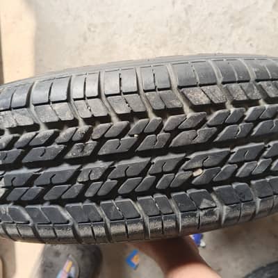 4 rim 3 tyres new kam chly