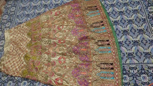mehndi lehenga