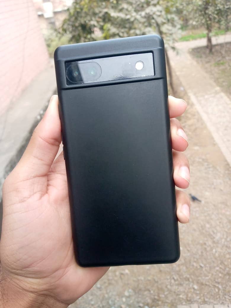 Google Pixel 6a 1