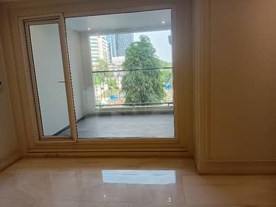 3 Bed Bedroom Apartment Available For Rent