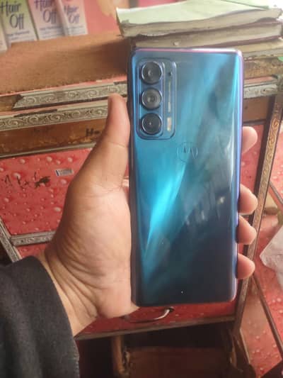 Motorola edge 2021 . . . 8/256