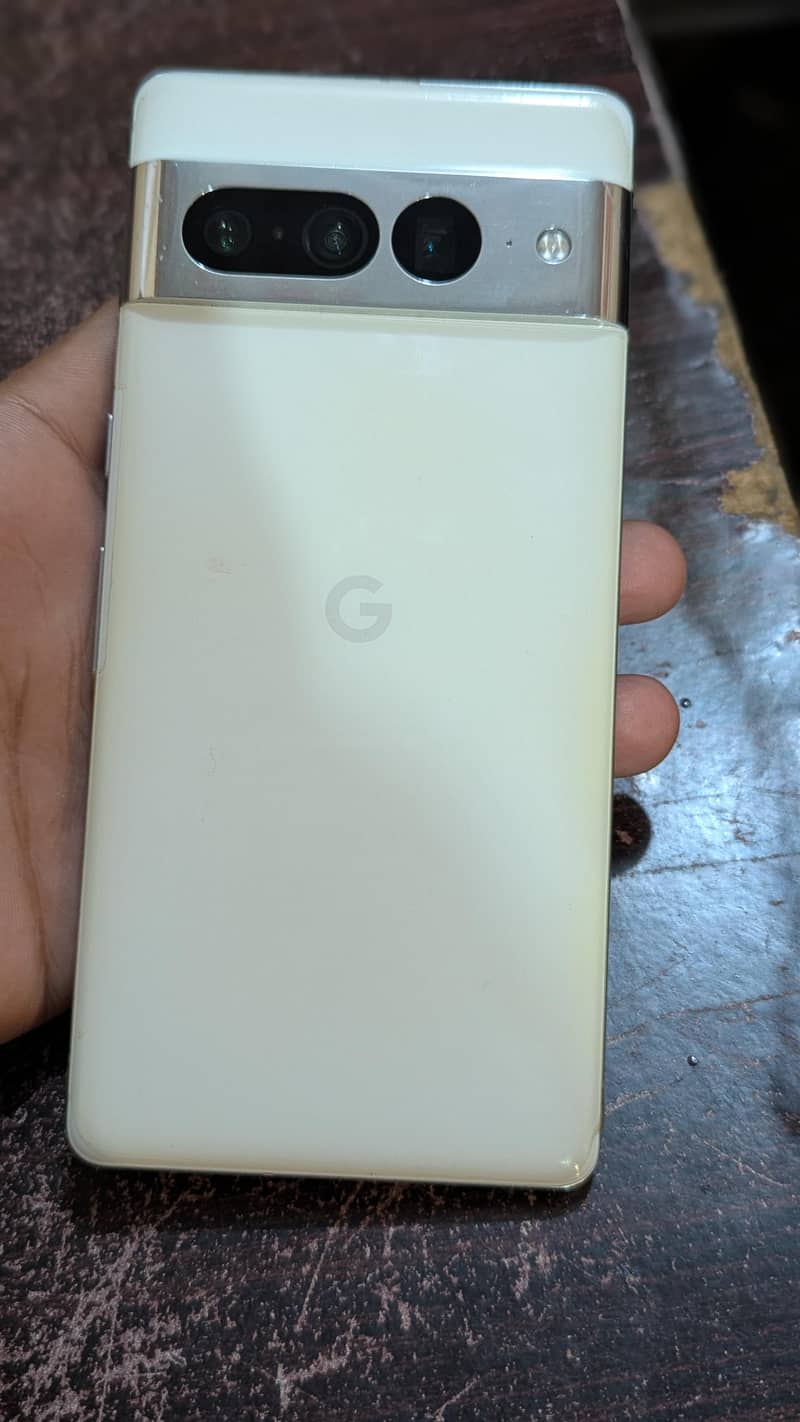 Google Pixel 7 pro 0