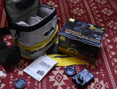 Nikon D5500 (18=55)lVr ii lns